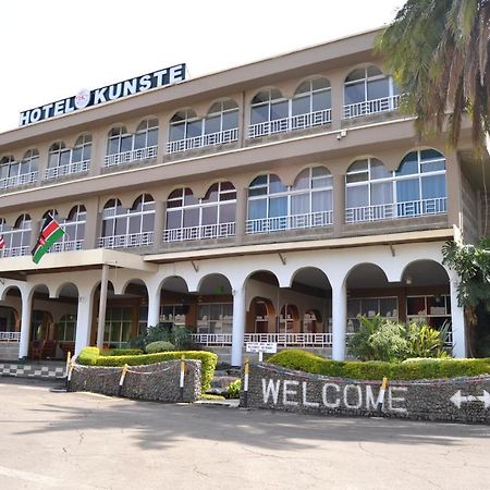 Kunste Hotel นาคูรู ภายนอก รูปภาพ